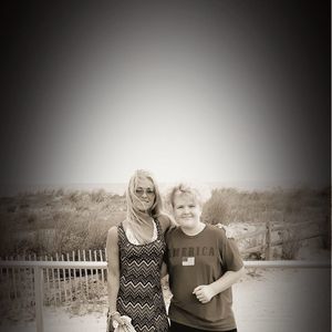 Meet your Posher, Artistre